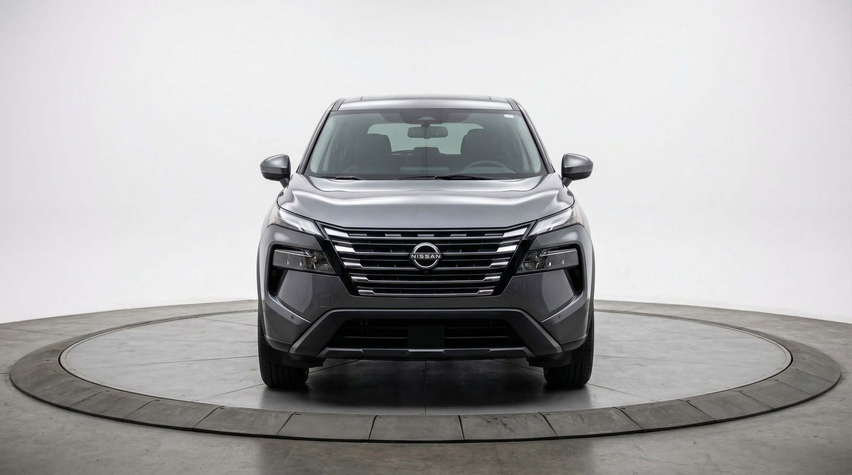 Used 2025 Nissan Rogue SV FWD image 2