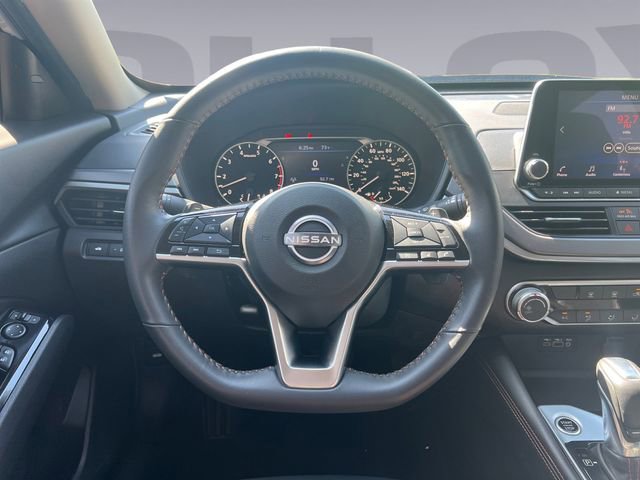 Used 2024 Nissan Altima 2.5 SR AWD/4WD image 13