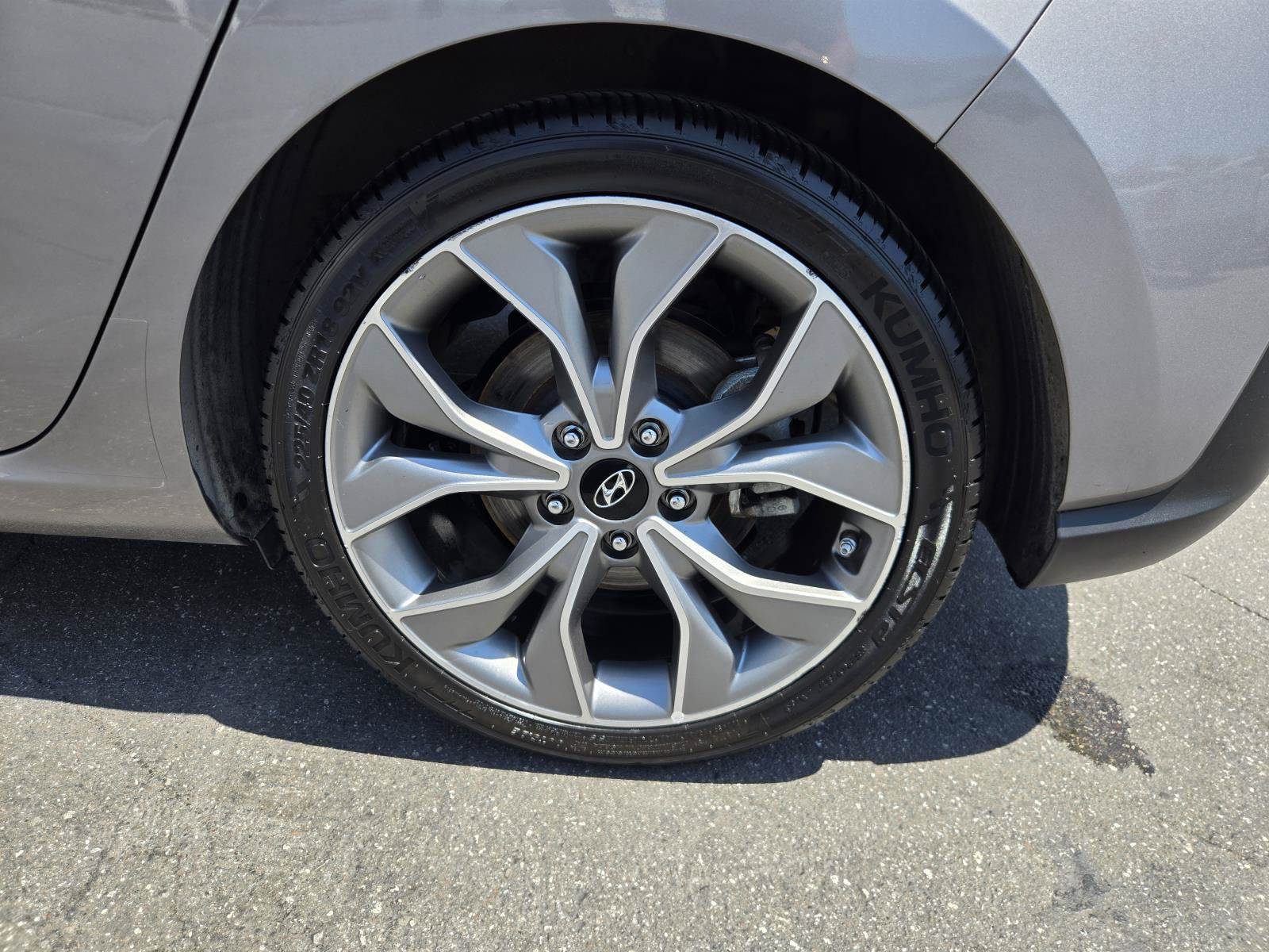 Used 2020 Hyundai Elantra GT N Line w/ Tech Package 03 FWD image 35