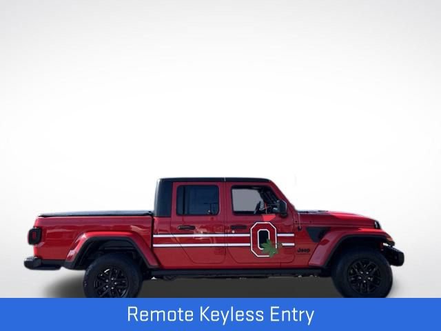 Used 2023 Jeep Gladiator Sport AWD/4WD image 16