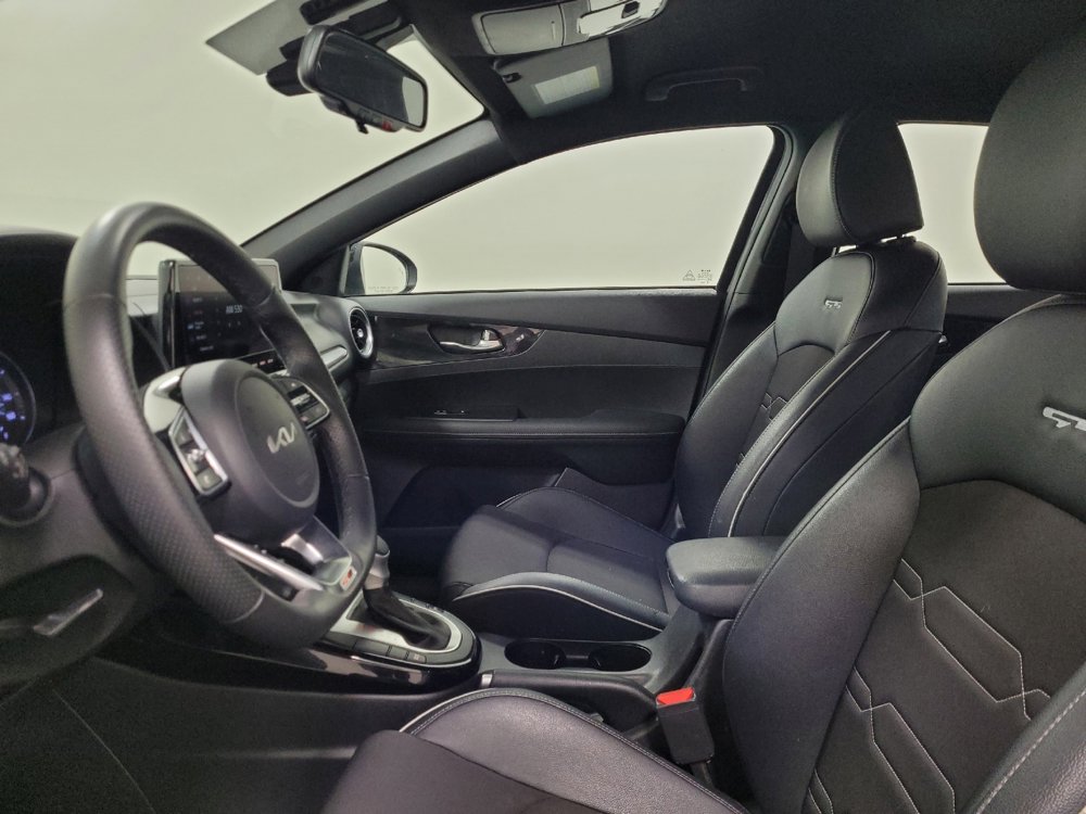 Used 2023 Kia Forte GT-Line image 17
