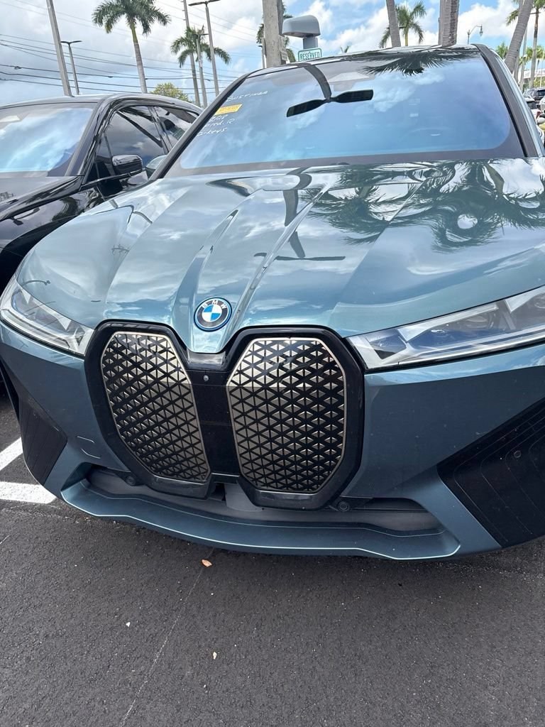 Certified 2024 BMW iX M60 w/ Luxury Package AWD/4WD image 10