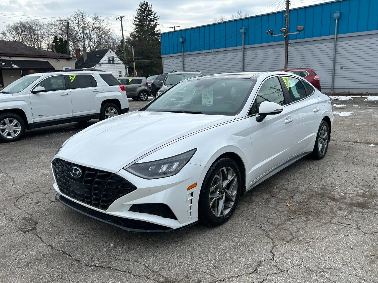 Used 2021 Hyundai Sonata SEL w/ Convenience Package image 2