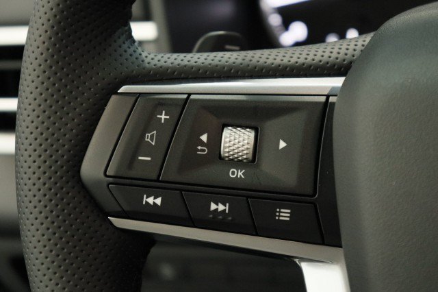 New 2026 Mitsubishi Outlander LE FWD image 9