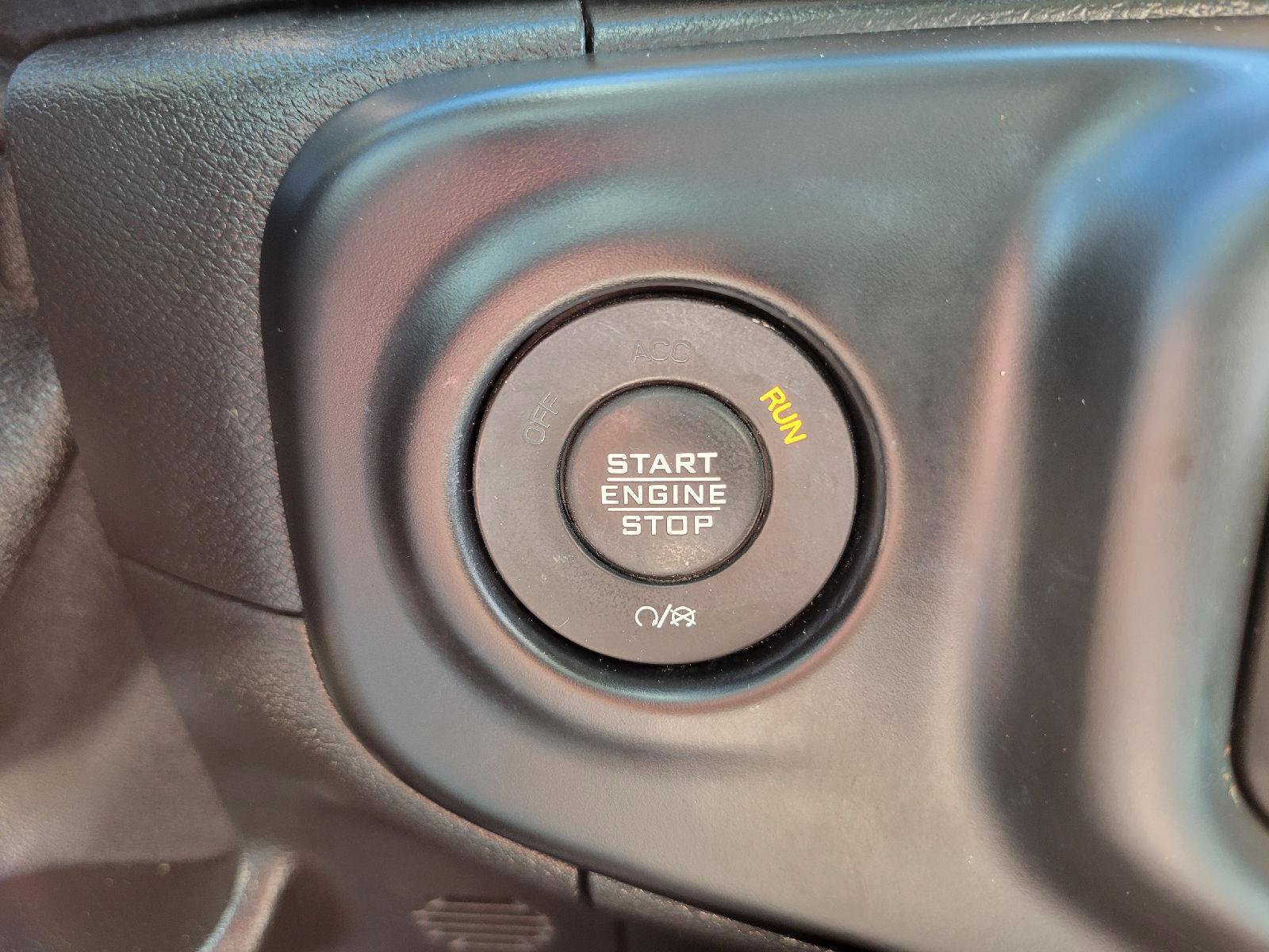Used 2021 Jeep Wrangler Sport AWD/4WD image 10