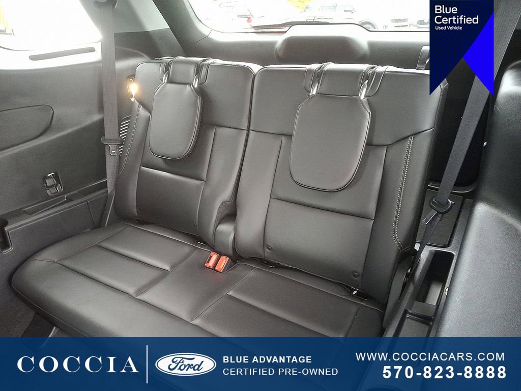 Certified 2022 Ford Explorer XLT w/ Equipment Group 202A image 10