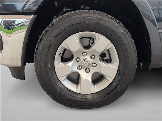 Used 2025 RAM 1500 Big Horn AWD/4WD image 9