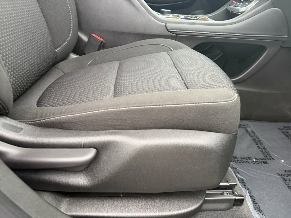 Used 2023 GMC Acadia SLE w/ Driver Convenience Package image 24