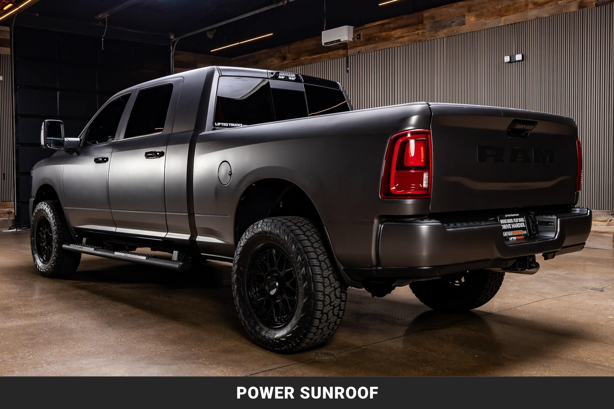Used 2025 RAM 2500 Laramie w/ Night Edition AWD/4WD image 6