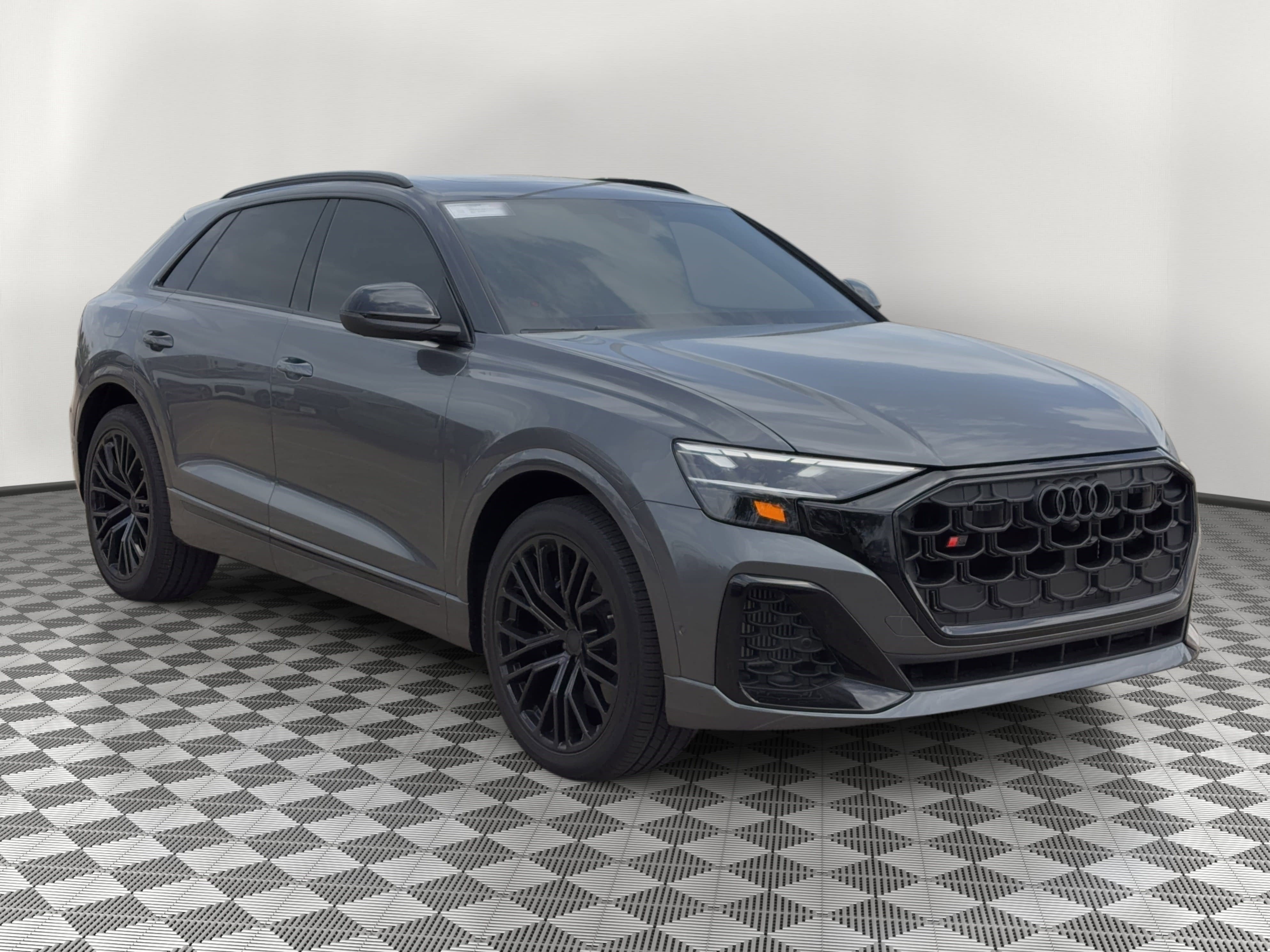 New 2026 Audi SQ8 Premium Plus image 7