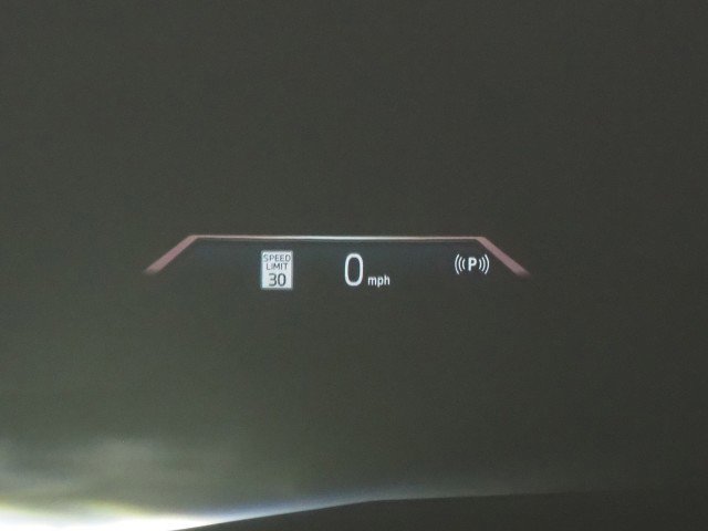 Used 2024 BMW iX xDrive50 w/ Sport Package image 24