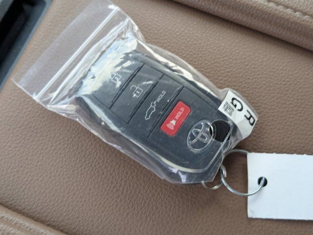 New 2026 Toyota Grand Highlander AWD Hybrid image 31