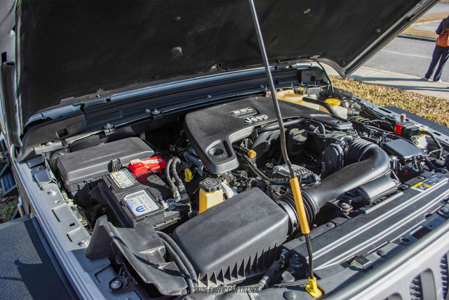 Used 2018 Jeep Wrangler Unlimited Sport S image 19