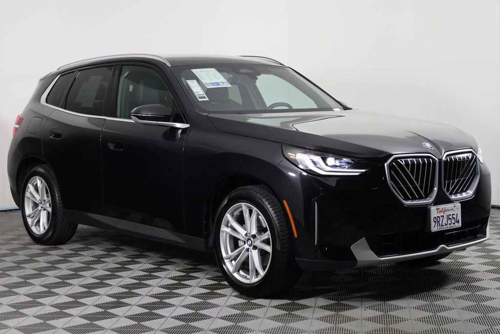 Used 2025 BMW X3 xDrive30i w/ Convenience Package image 3