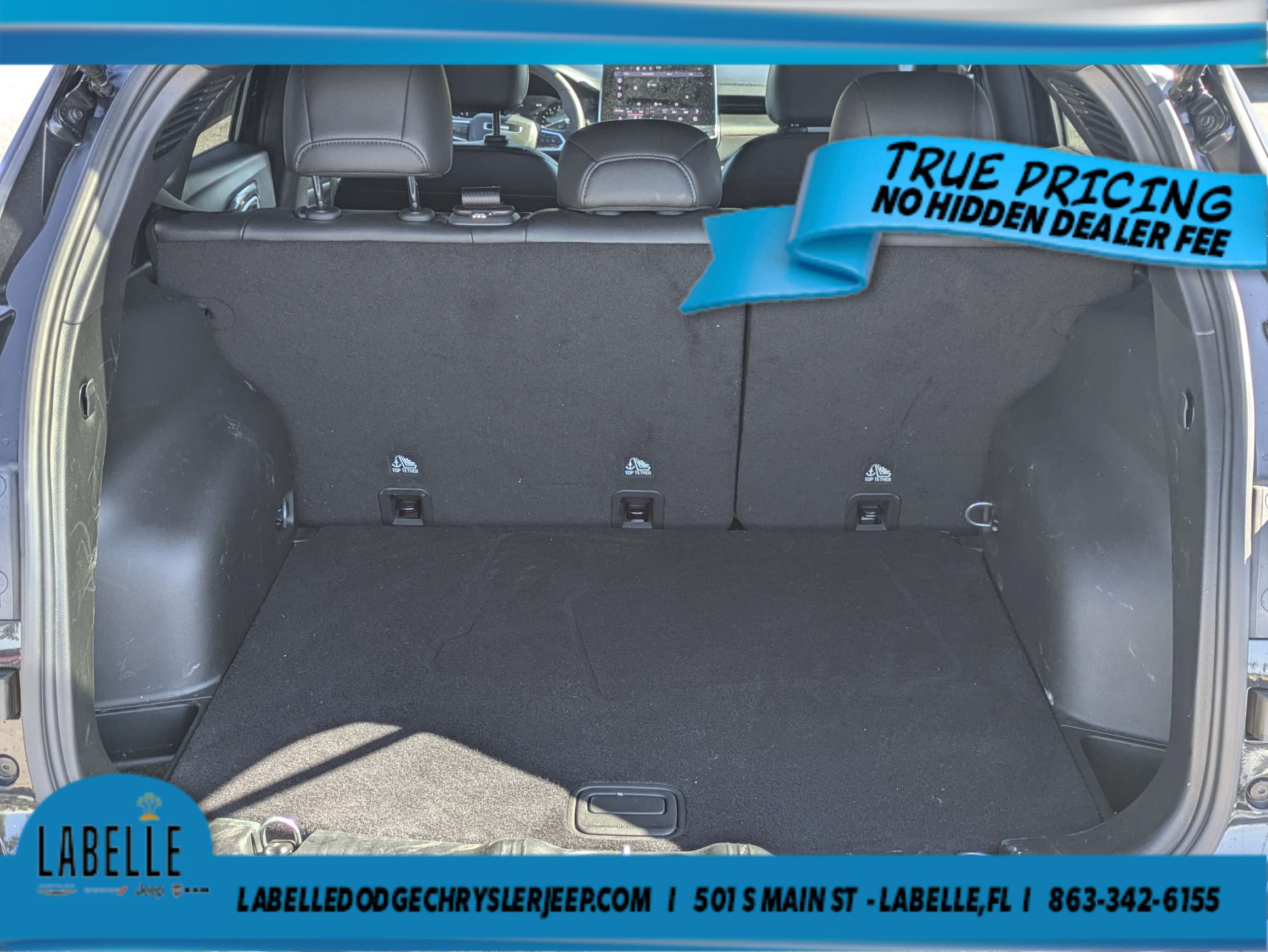 Used 2024 Jeep Compass Trailhawk AWD/4WD image 10