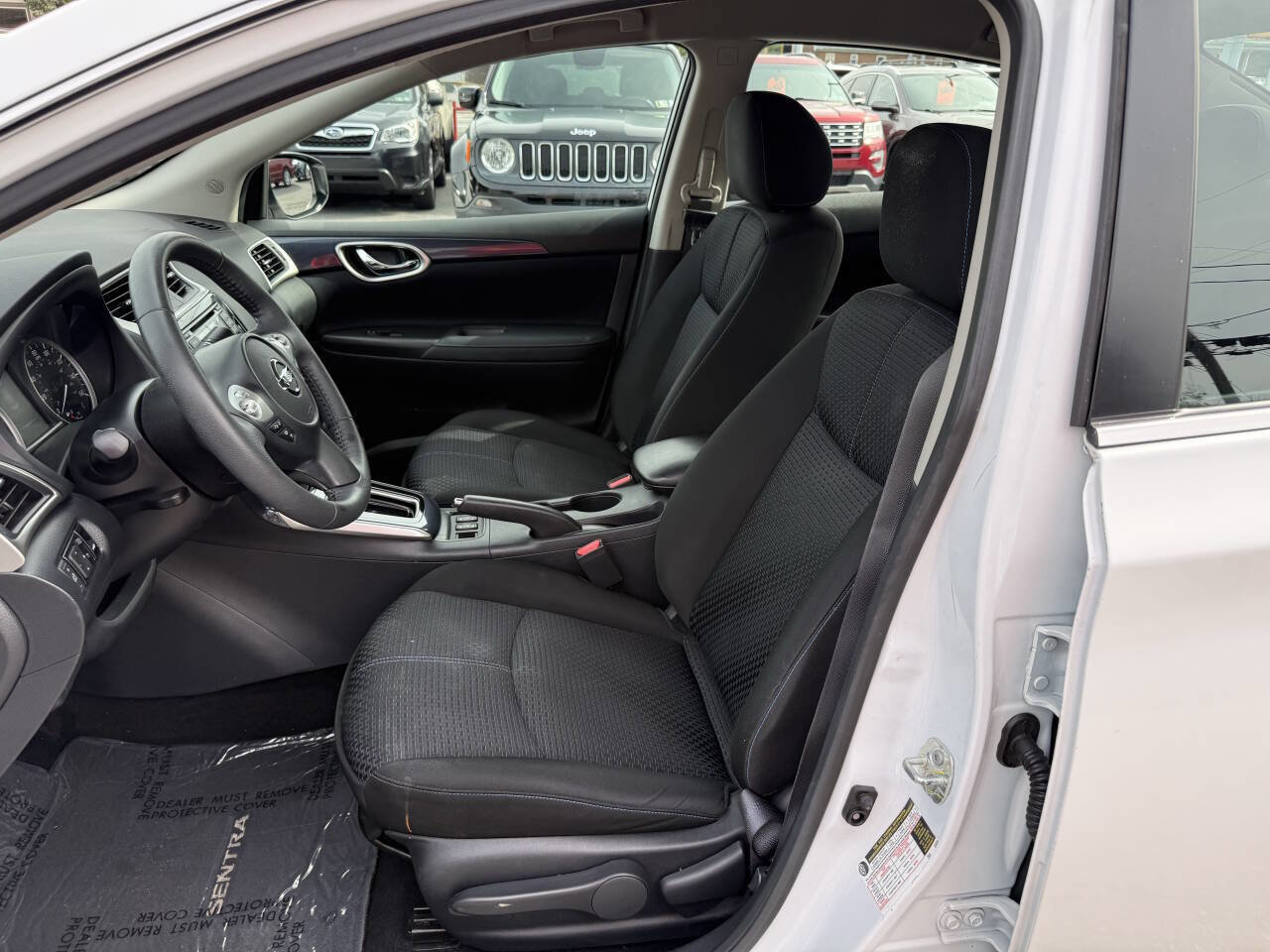Used 2017 Nissan Sentra SR image 7