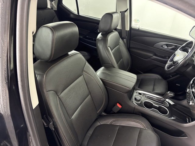Used 2020 Chevrolet Traverse Premier w/ Redline Edition image 14