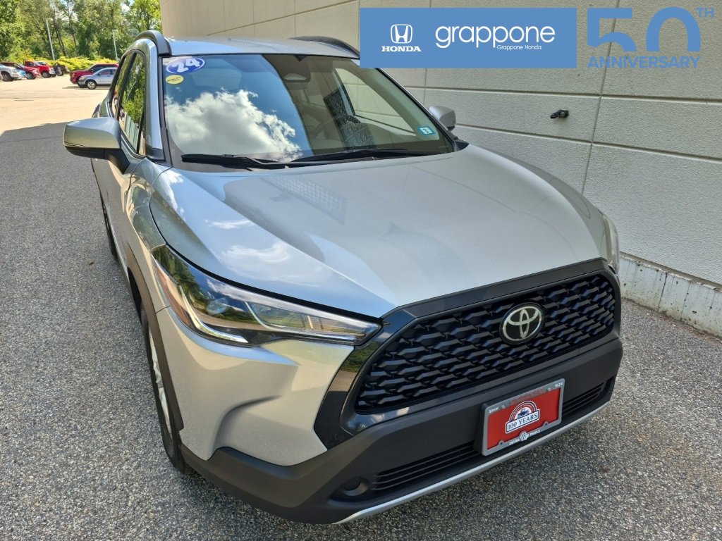 Used 2024 Toyota Corolla Cross LE