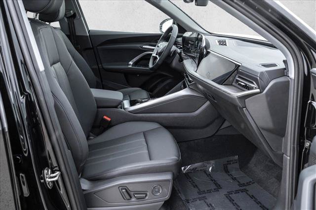 New 2026 Audi Q5 Premium Plus AWD/4WD image 25