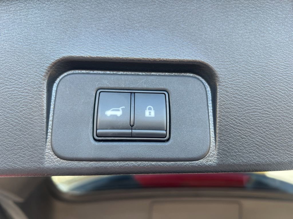 Certified 2023 Nissan Rogue SV w/ SV Premium B Package image 14