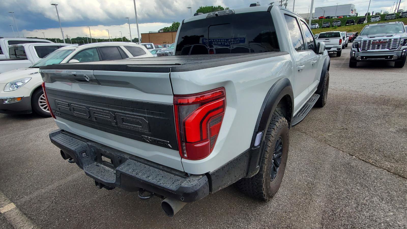 Used 2024 Ford F150 Raptor AWD/4WD image 9