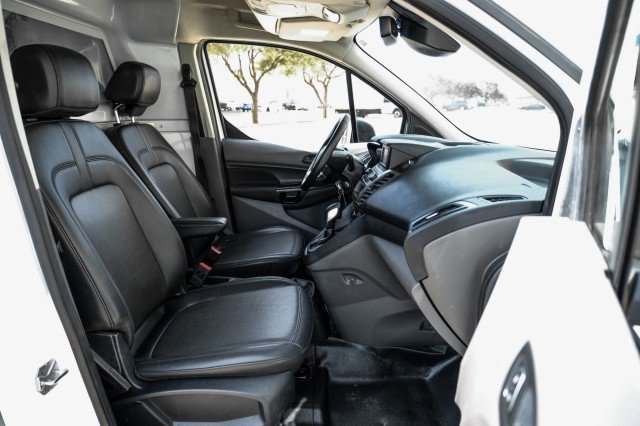 Used 2023 Ford Transit Connect XL image 32