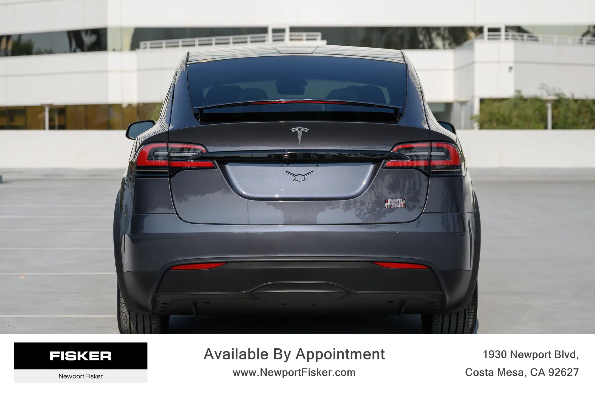 Used 2022 Tesla Model X Plaid image 2