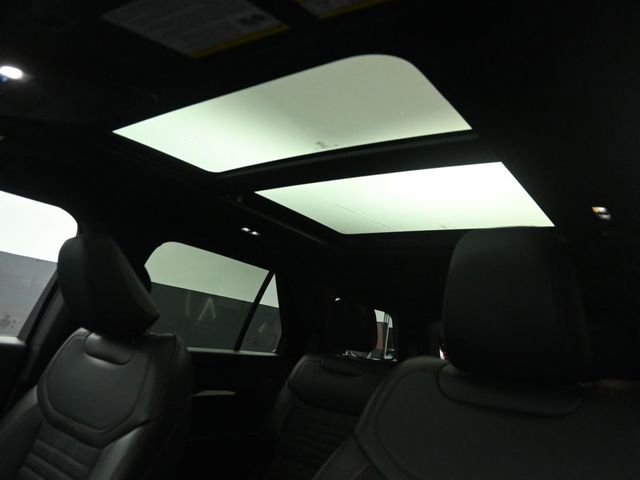 Used 2025 Ford Explorer ST-Line w/ Premium Package image 20