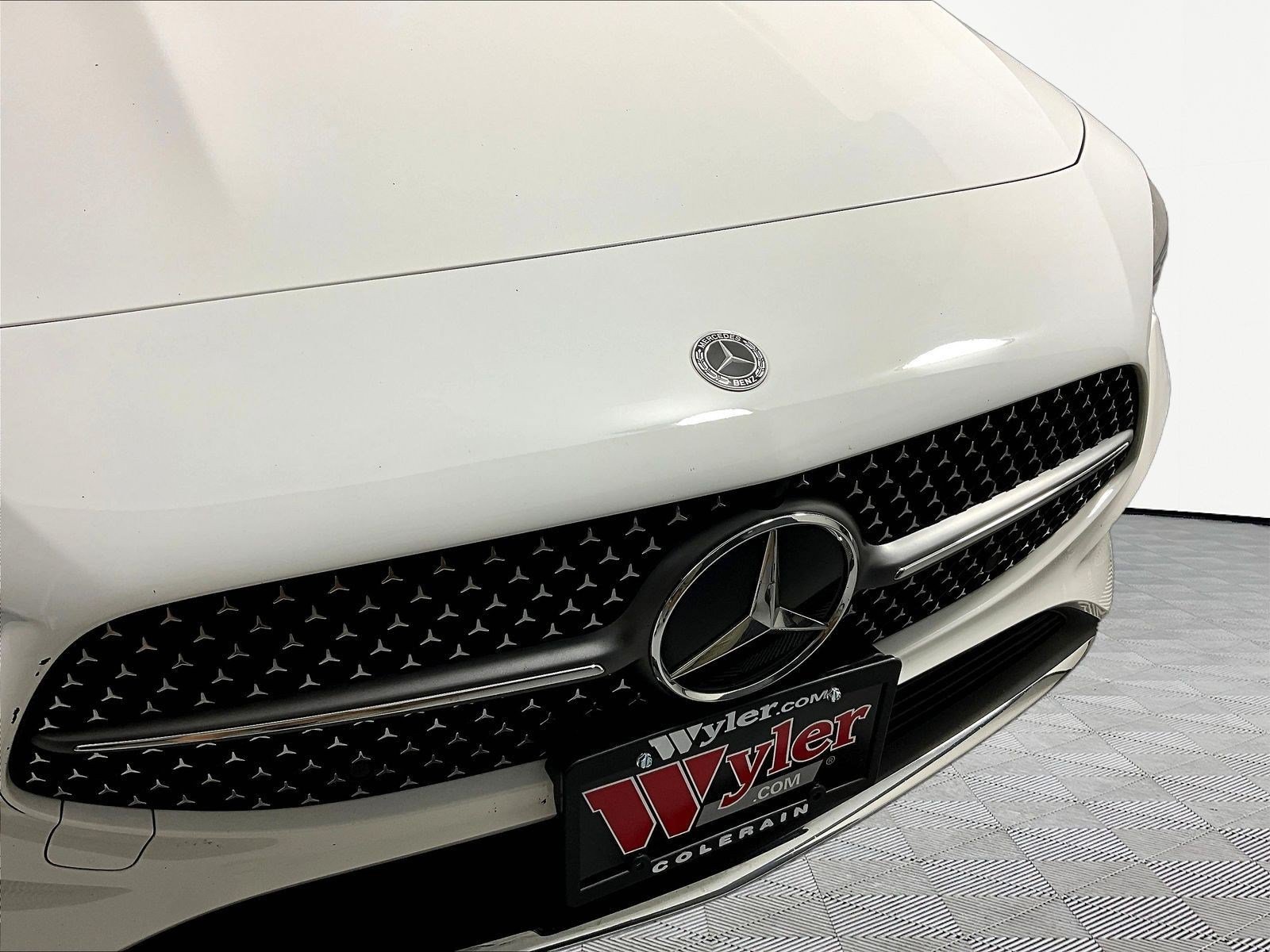 Used 2025 Mercedes-Benz CLA 250 4MATIC image 33