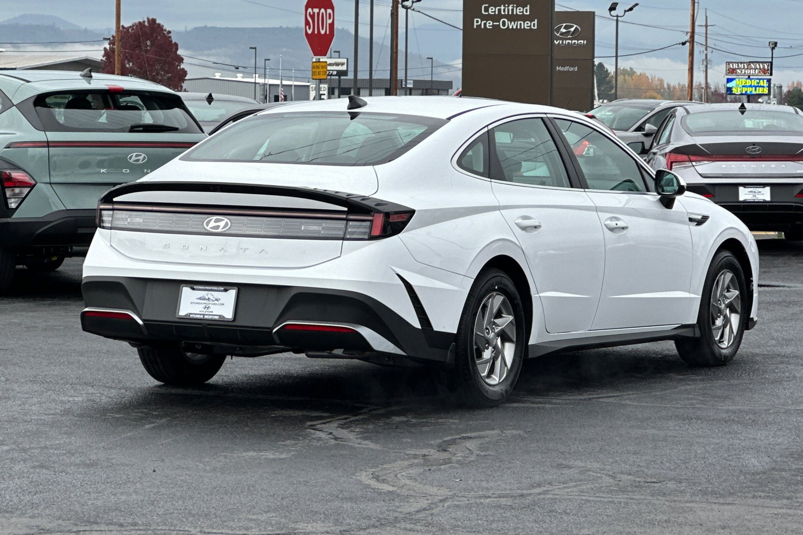 New 2026 Hyundai Sonata SE FWD image 4