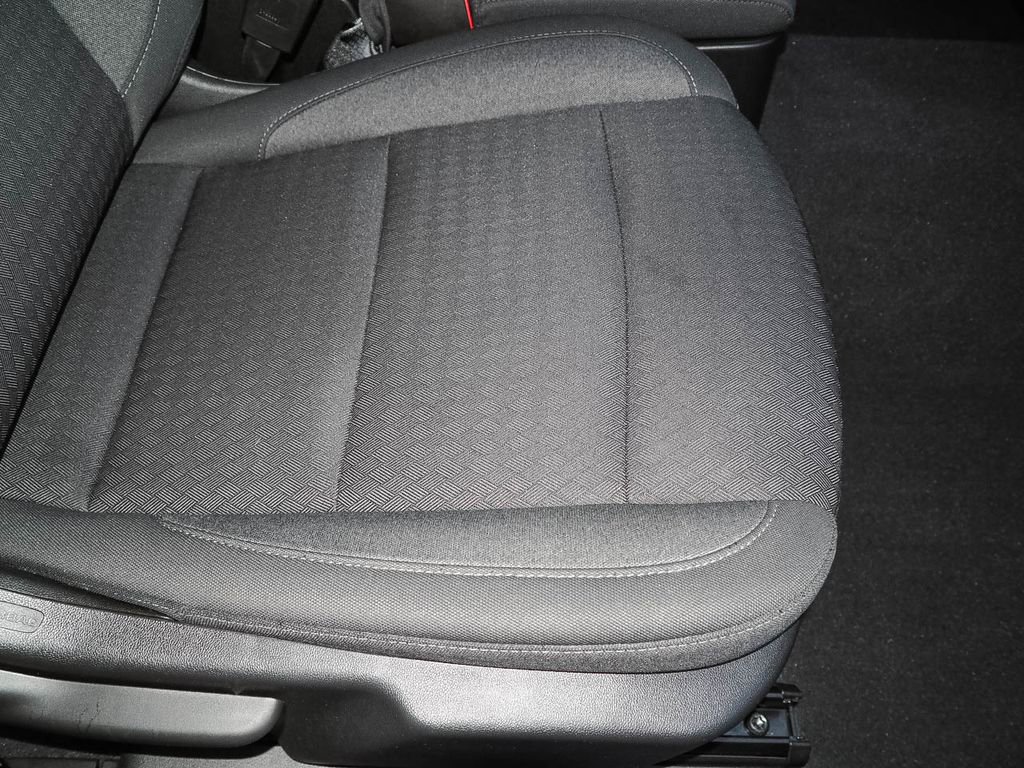 Certified 2022 Chevrolet Silverado 1500 Custom w/ LPO, Dark Essentials Package image 17