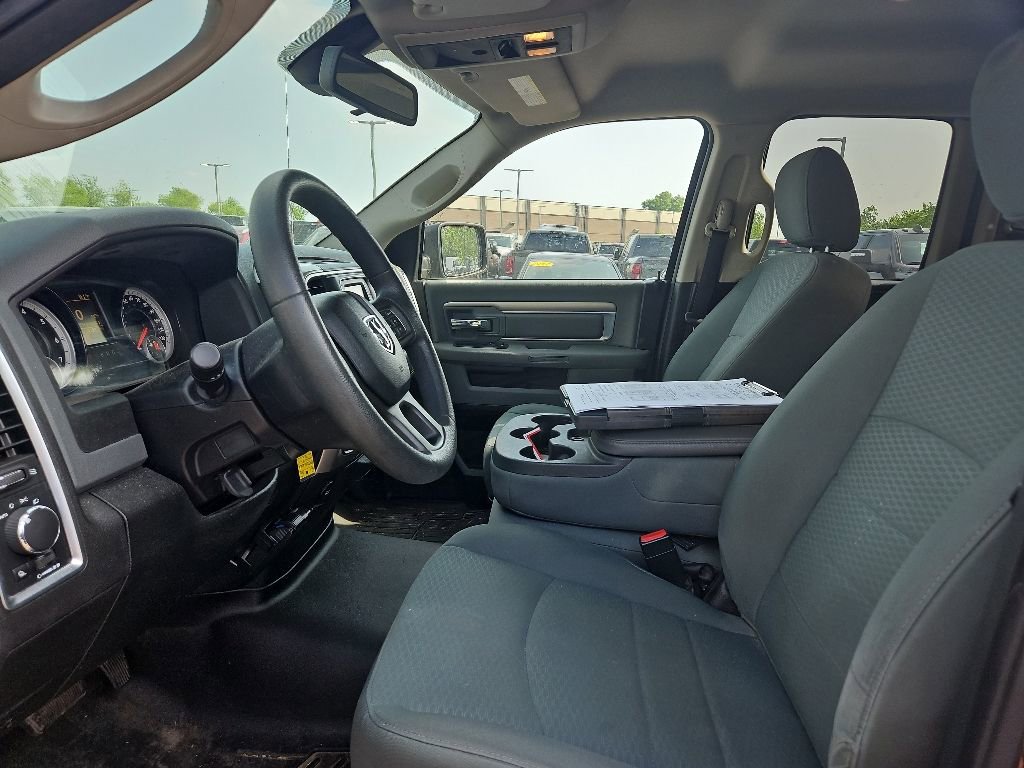 Used 2014 RAM 1500 Classic SLT AWD/4WD image 15
