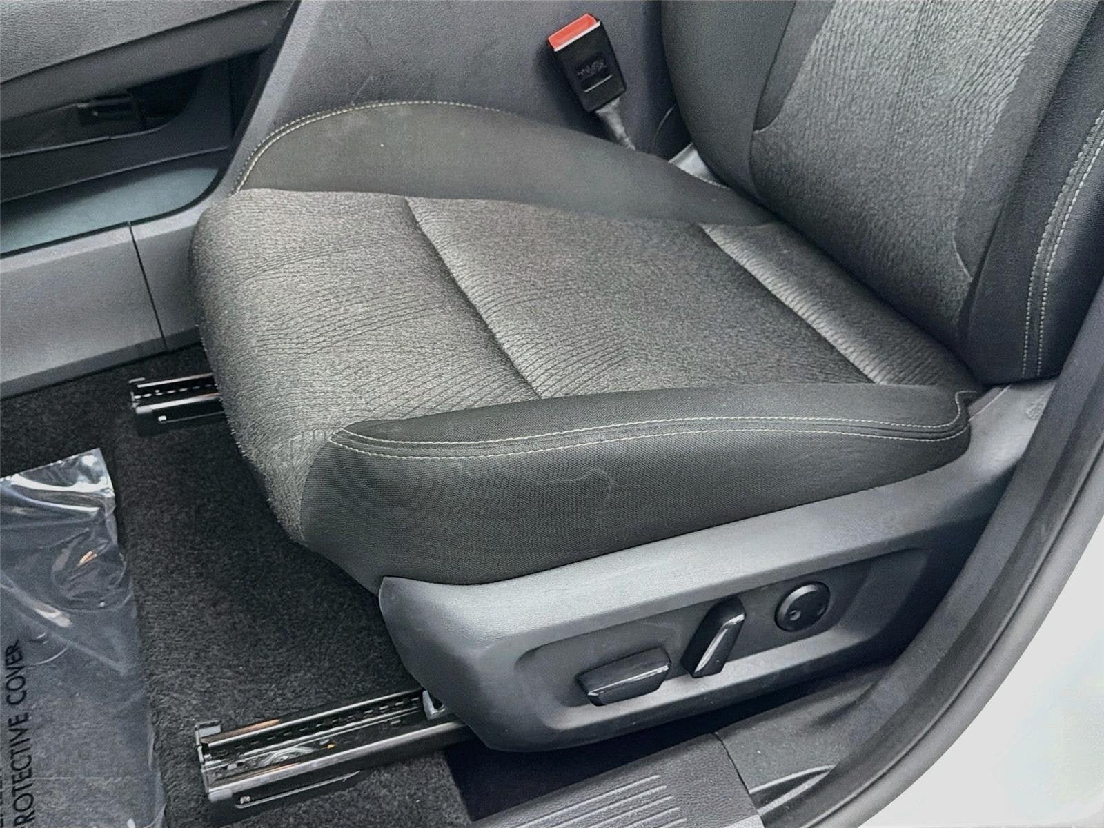 Certified 2024 Nissan Rogue SV AWD/4WD image 19