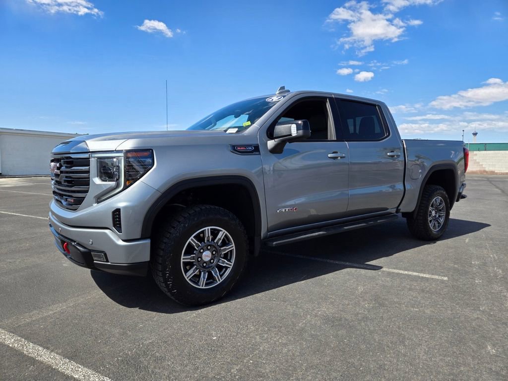 Used 2024 GMC Sierra 1500 AT4 w/ Technology Package AWD/4WD image 2