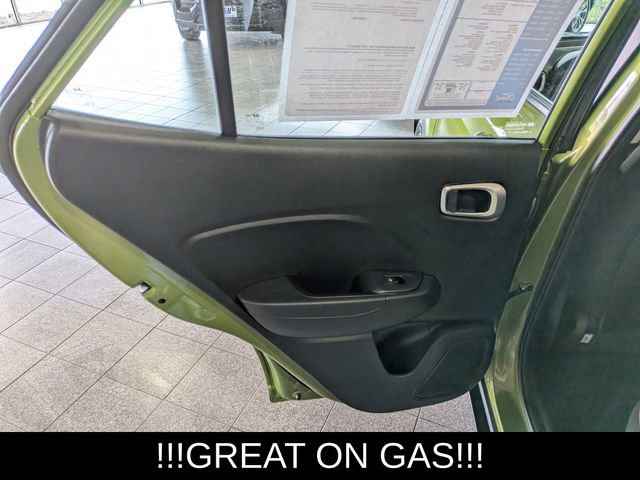 Used 2024 Hyundai Venue SEL image 20