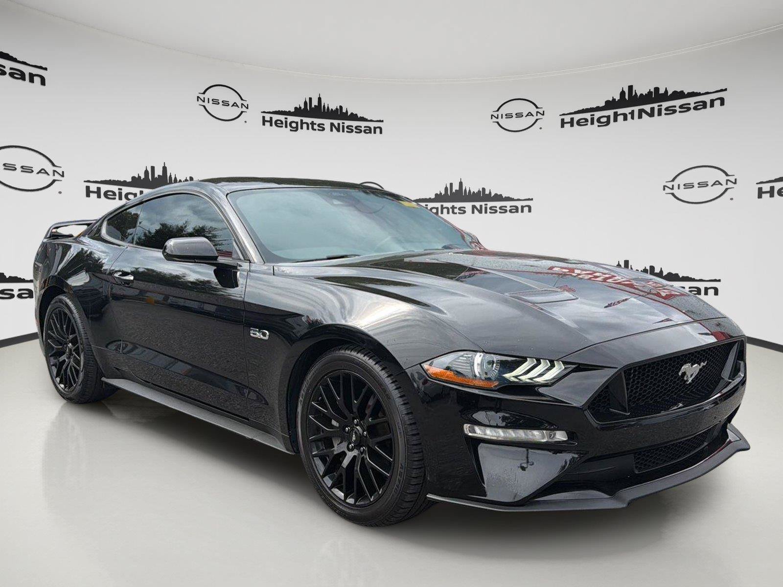 Used 2022 Ford Mustang GT Premium RWD image 7