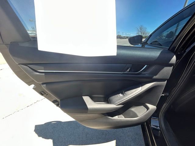 Used 2021 Honda Accord Sport image 25