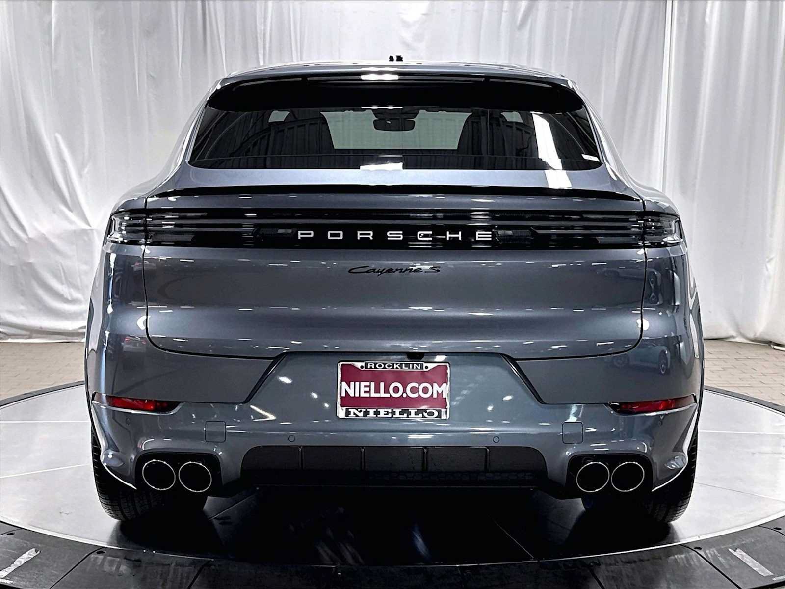 New 2026 Porsche Cayenne S AWD/4WD image 6