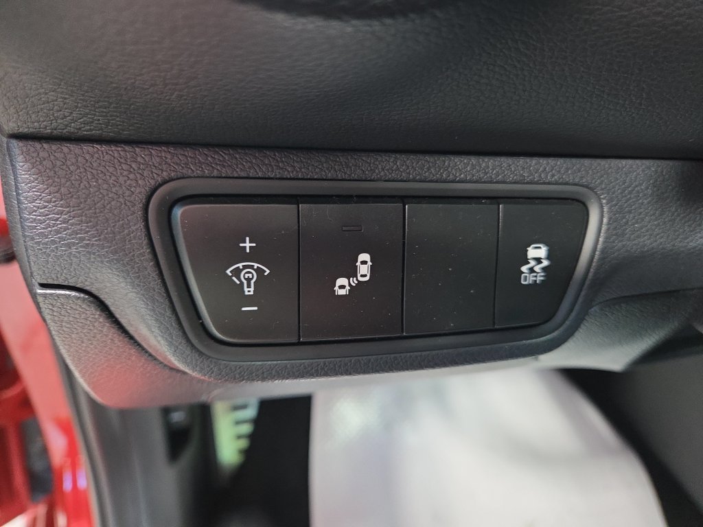 Used 2023 Kia Forte GT w/ GT2 Package FWD image 32