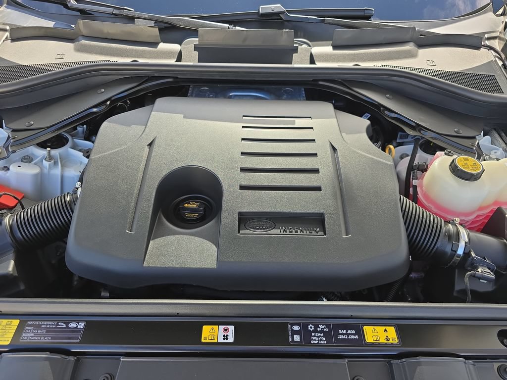 New 2026 Land Rover Range Rover SE AWD/4WD image 32