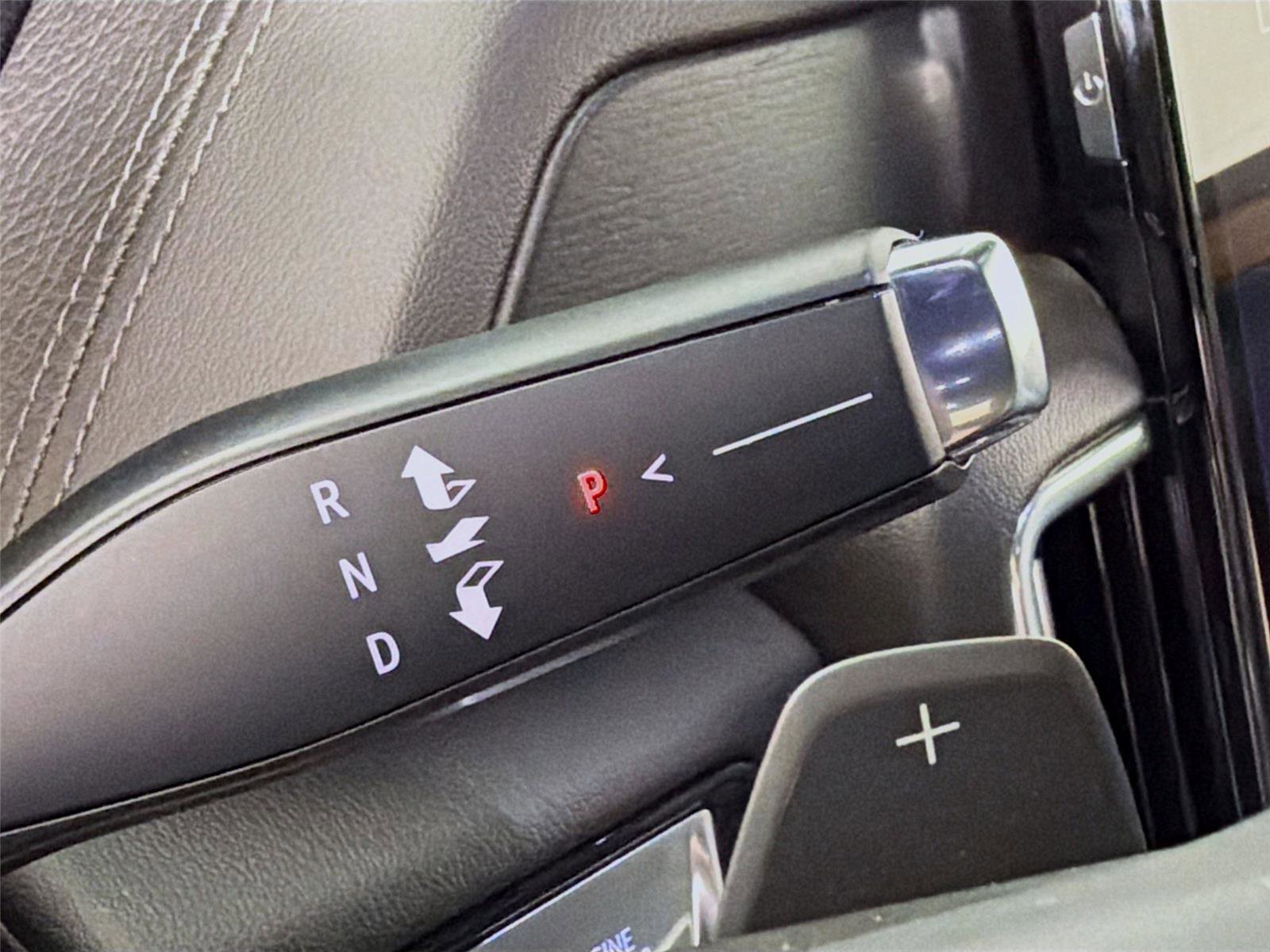 Used 2025 GMC Yukon Denali AWD/4WD image 18