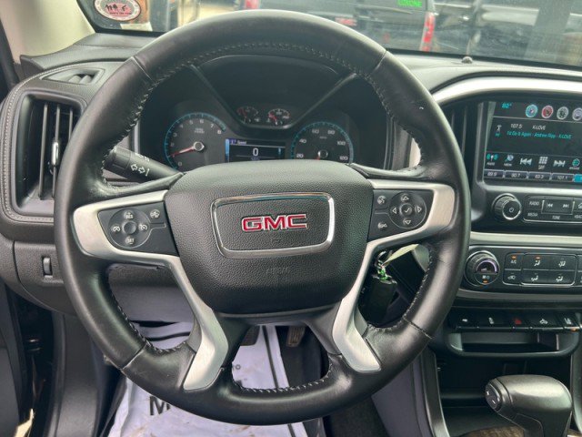 Used 2017 GMC Canyon SLE w/ SLE Convenience Package image 10