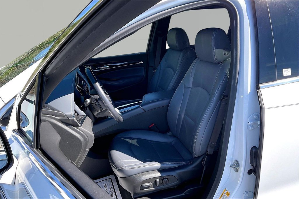 Used 2023 Buick Enclave Essence FWD image 24