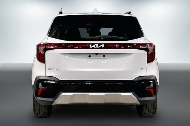 Used 2025 Kia Seltos SX w/ SX Sunroof Package AWD/4WD image 4