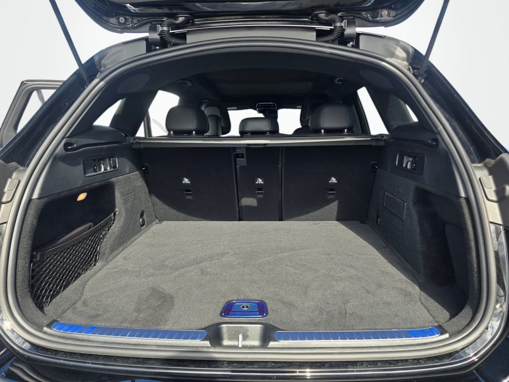 Used 2026 Mercedes-Benz GLC 300 4MATIC image 12