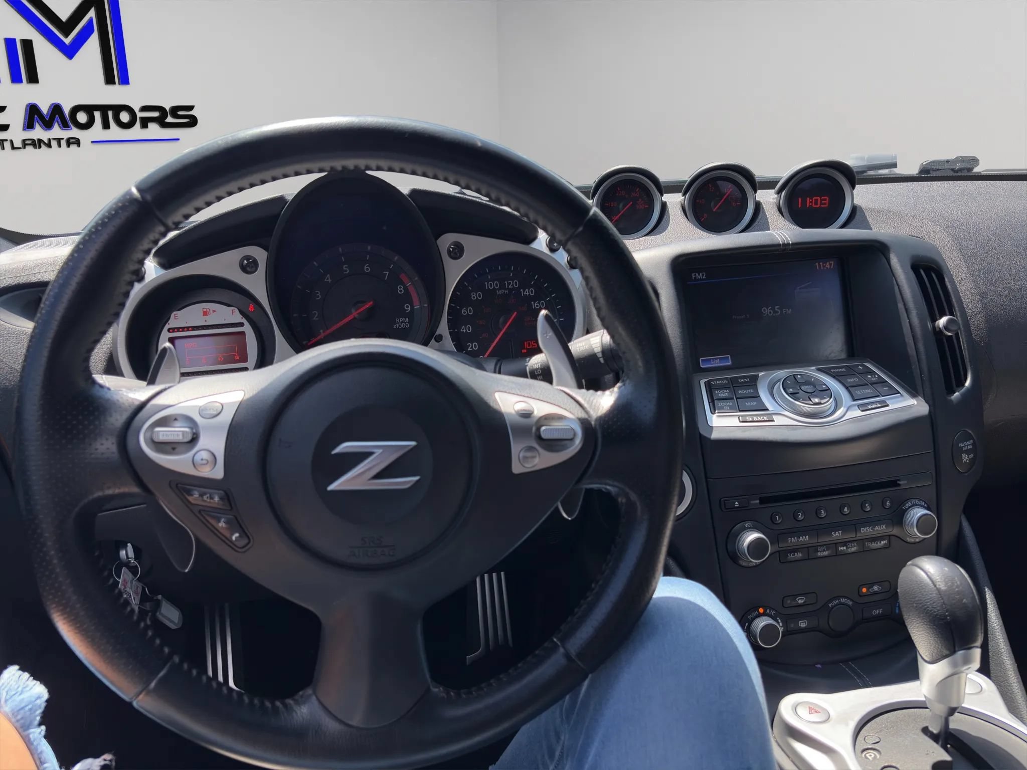 Used 2010 Nissan 370Z Touring w/ Sport Pkg RWD image 12