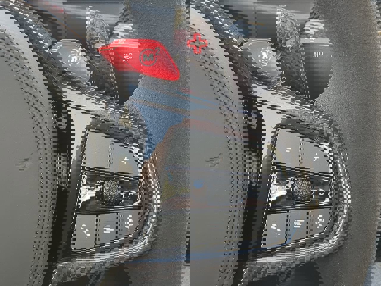 Used 2025 BMW M3 Competition w/ Executive Package image 28