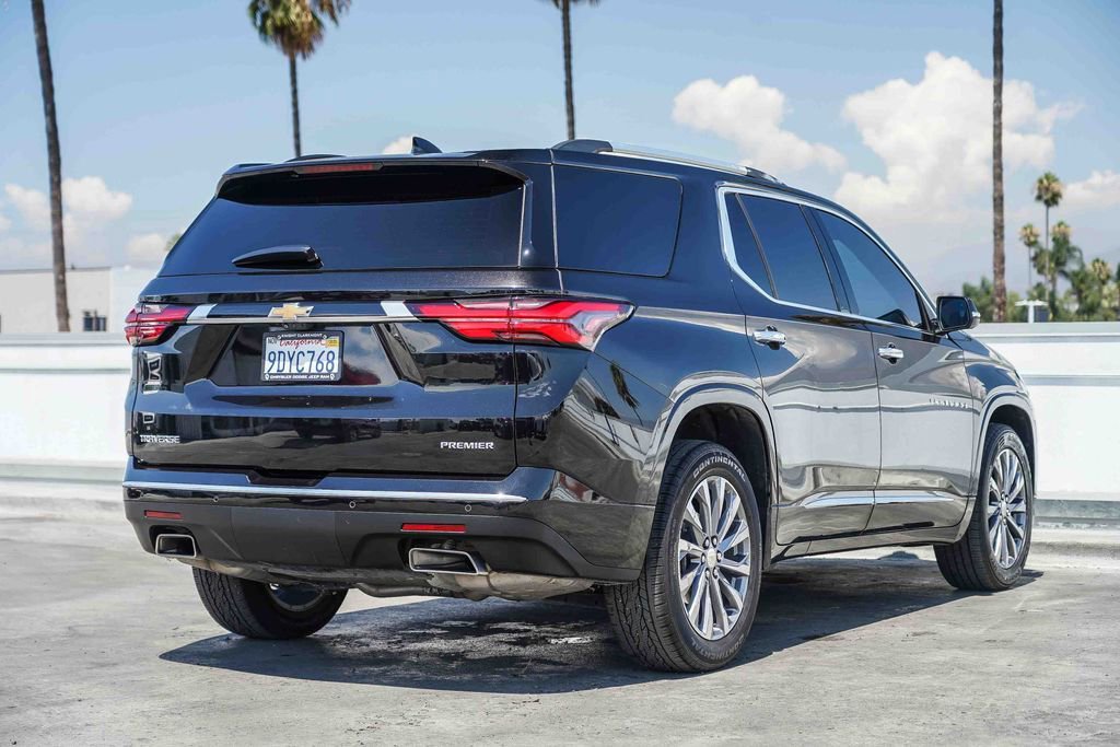 Used 2023 Chevrolet Traverse Premier image 9