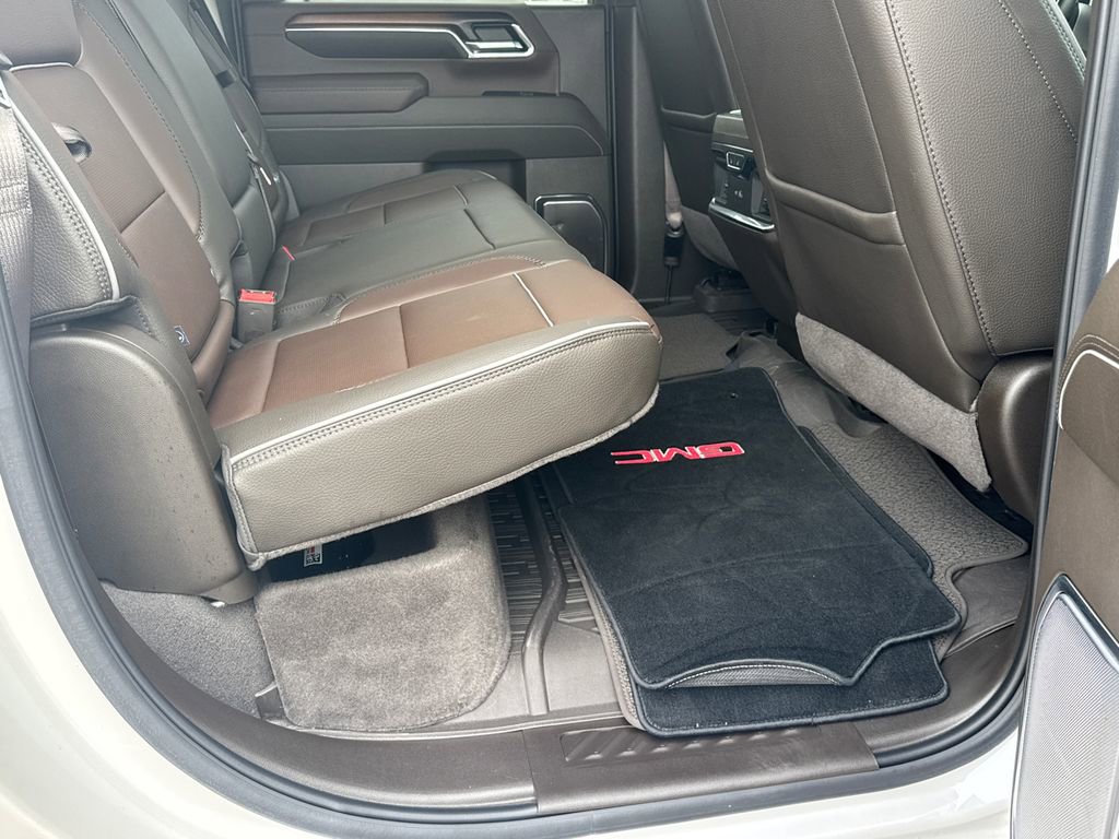Used 2024 GMC Sierra 2500 Denali w/ Denali Reserve Package image 15