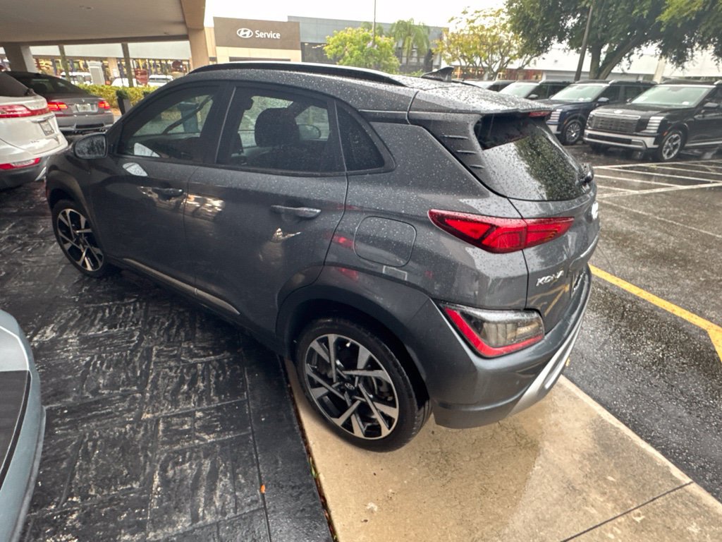 Certified 2023 Hyundai Kona Limited w/ Cargo Package FWD image 4